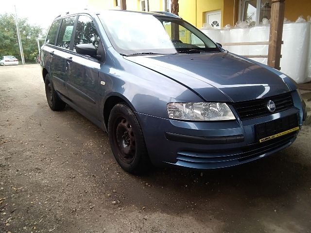 bontott FIAT STILO Jobb első Ajtó (Üres lemez)