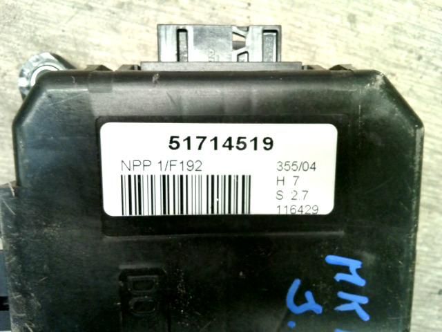 bontott FIAT STILO Jobb első Ajtó Vezérlőegység