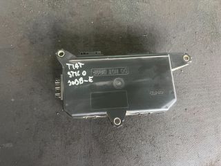 bontott FIAT STILO Jobb első Ajtó Vezérlőegység