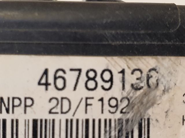 bontott FIAT STILO Jobb első Ajtó Vezérlőegység