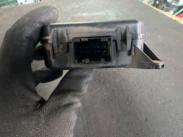 bontott FIAT STILO Jobb első Ajtó Vezérlőegység