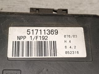 bontott FIAT STILO Jobb első Ajtó Vezérlőegység