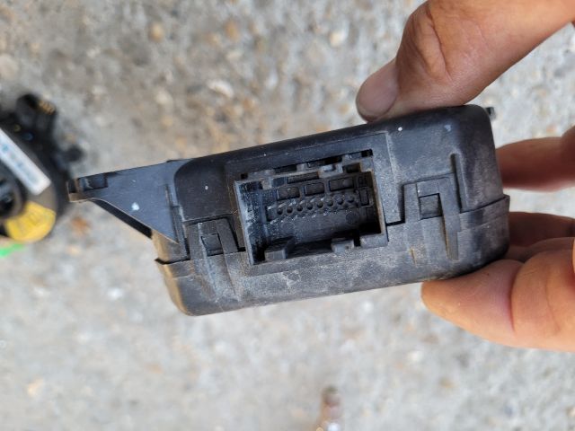 bontott FIAT STILO Jobb első Ajtó Vezérlőegység