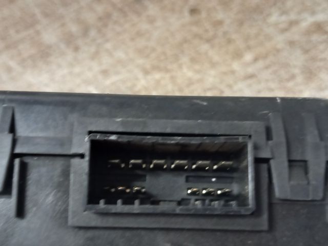 bontott FIAT STILO Jobb első Ajtó Vezérlőegység