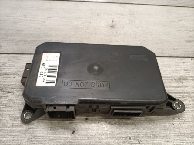 bontott FIAT STILO Jobb első Ajtó Vezérlőegység