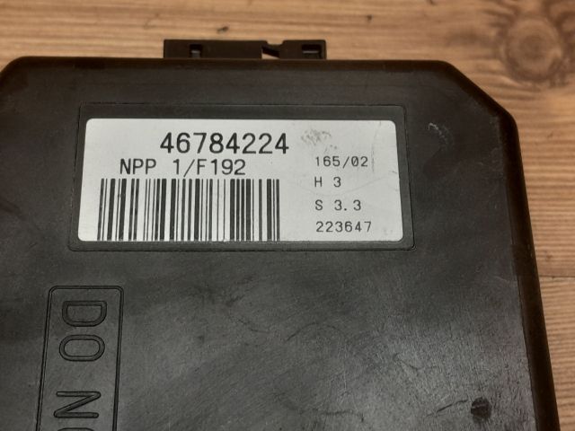 bontott FIAT STILO Jobb első Ajtó Vezérlőegység