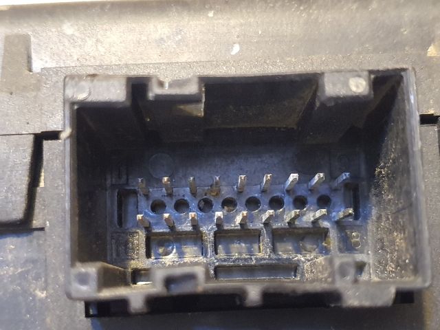 bontott FIAT STILO Jobb első Ajtó Vezérlőegység