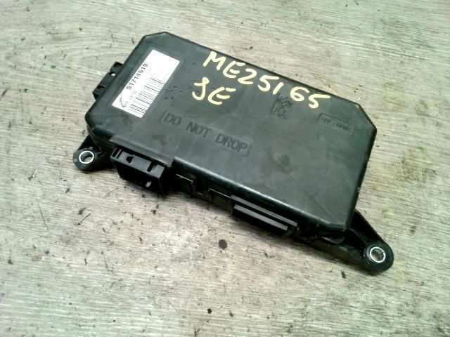 bontott FIAT STILO Jobb első Ajtó Vezérlőegység