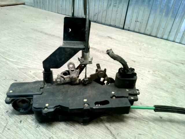 bontott FIAT STILO Jobb első Ajtózár