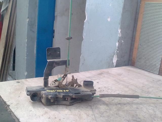 bontott FIAT STILO Jobb első Ajtózár