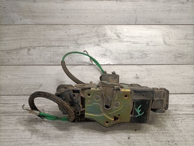 bontott FIAT STILO Jobb első Ajtózár