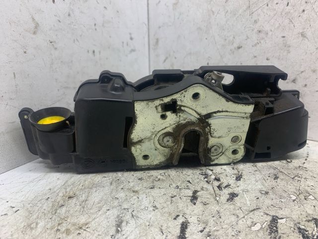 bontott FIAT STILO Jobb első Ajtózár