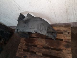 bontott FIAT STILO Jobb első Első Dobbetét (Kerékjárati, Műanyag)