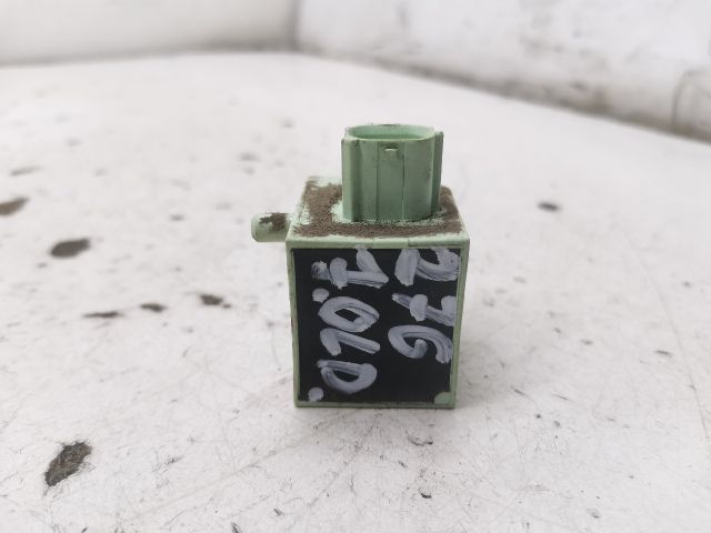 bontott FIAT STILO Jobb első Oldal Ütközés Érzékelő