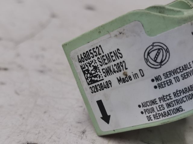 bontott FIAT STILO Jobb első Oldal Ütközés Érzékelő