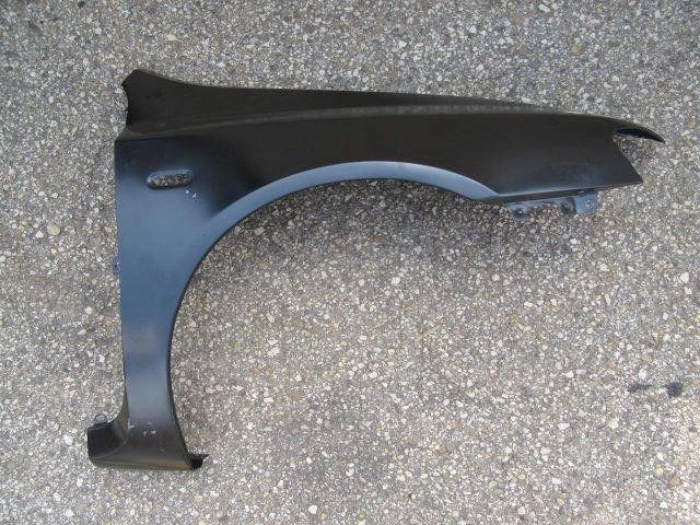 bontott FIAT STILO Jobb első Sárvédő