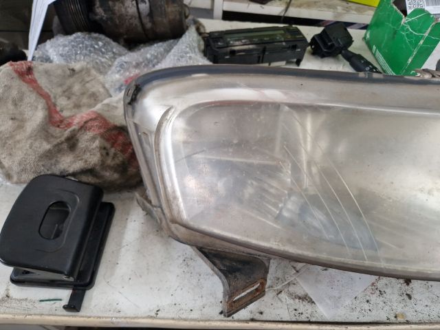 bontott FIAT STILO Jobb Fényszóró