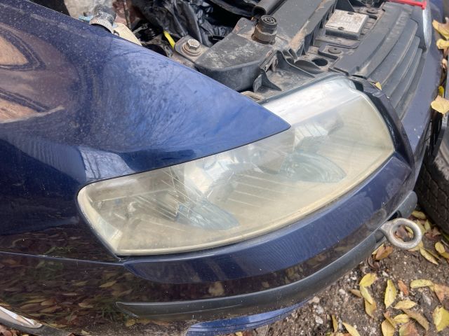 bontott FIAT STILO Jobb Fényszóró