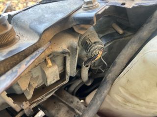 bontott FIAT STILO Jobb Fényszóró