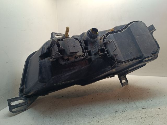 bontott FIAT STILO Jobb Fényszóró