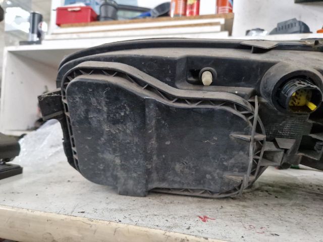 bontott FIAT STILO Jobb Fényszóró