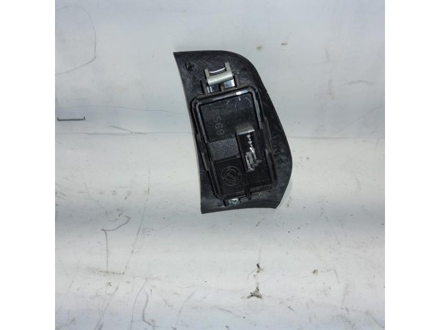 bontott FIAT STILO Jobb hátsó Ablakemelő Kapcsoló