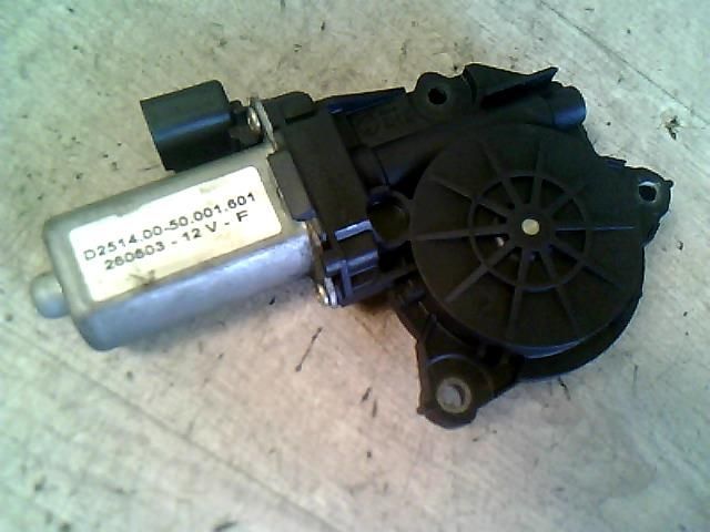 bontott FIAT STILO Jobb hátsó Ablakemelő Motor