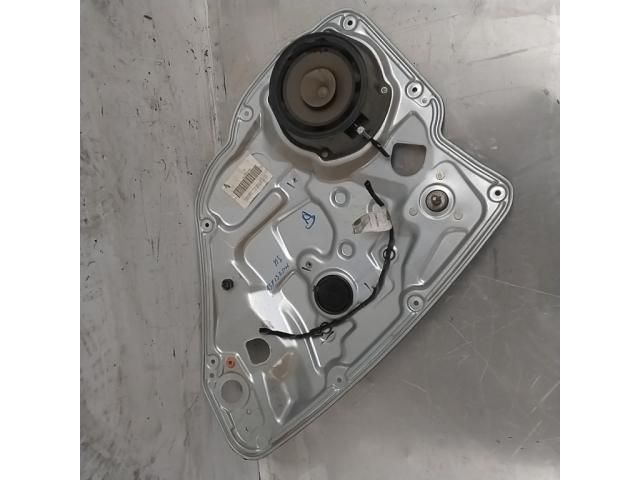 bontott FIAT STILO Jobb hátsó Ablakemelő Szerkezet (Mechanikus)