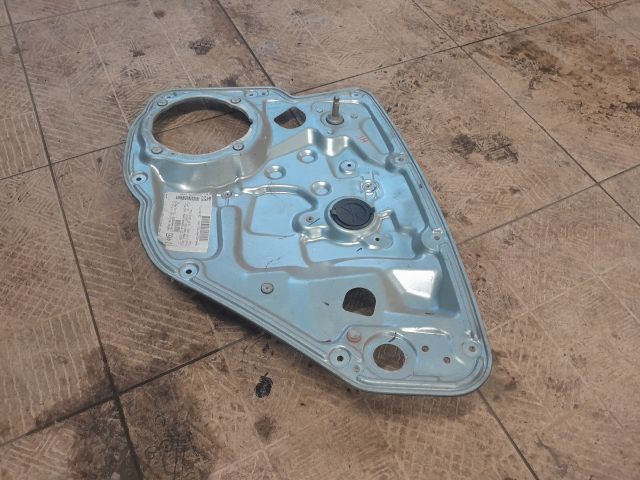bontott FIAT STILO Jobb hátsó Ablakemelő Szerkezet (Mechanikus)