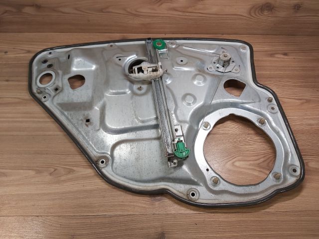 bontott FIAT STILO Jobb hátsó Ablakemelő Szerkezet (Mechanikus)