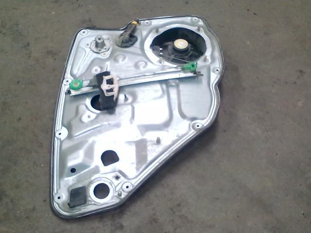 bontott FIAT STILO Jobb hátsó Ablakemelő Szerkezet (Mechanikus)