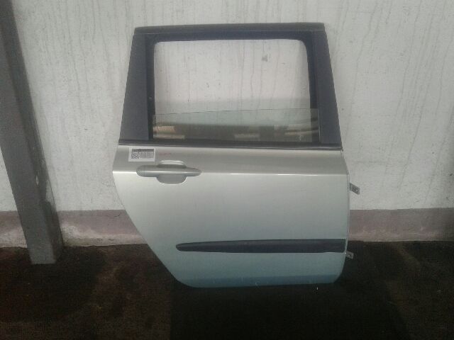 bontott FIAT STILO Jobb hátsó Ajtó (Üres lemez)