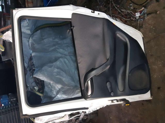 bontott FIAT STILO Jobb hátsó Ajtó (Üres lemez)