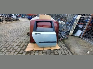 bontott FIAT STILO Jobb hátsó Ajtó (Üres lemez)