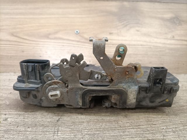 bontott FIAT STILO Jobb hátsó Ajtózár