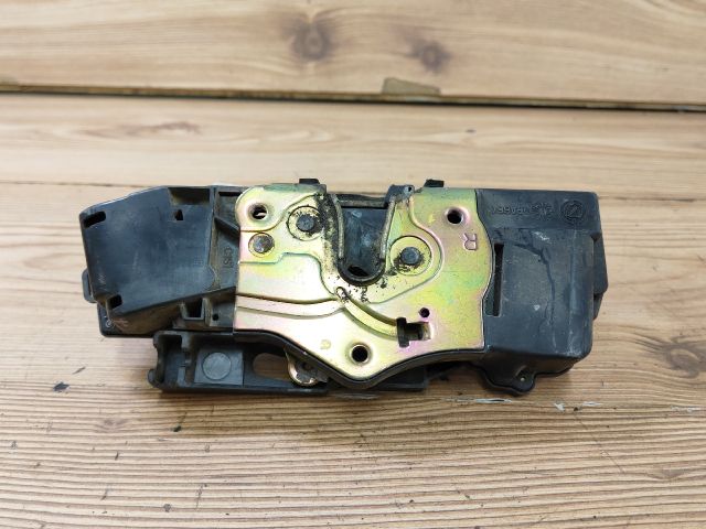 bontott FIAT STILO Jobb hátsó Ajtózár