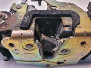 bontott FIAT STILO Jobb hátsó Ajtózár