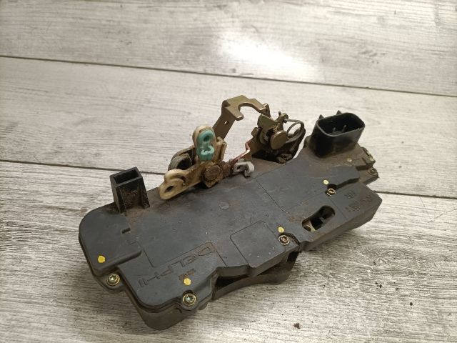 bontott FIAT STILO Jobb hátsó Ajtózár