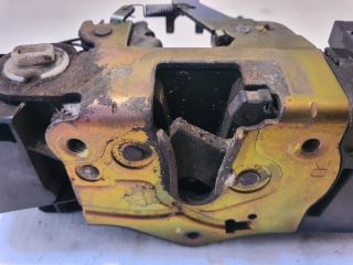 bontott FIAT STILO Jobb hátsó Ajtózár