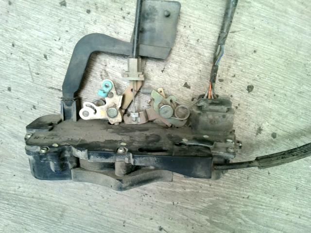 bontott FIAT STILO Jobb hátsó Ajtózár