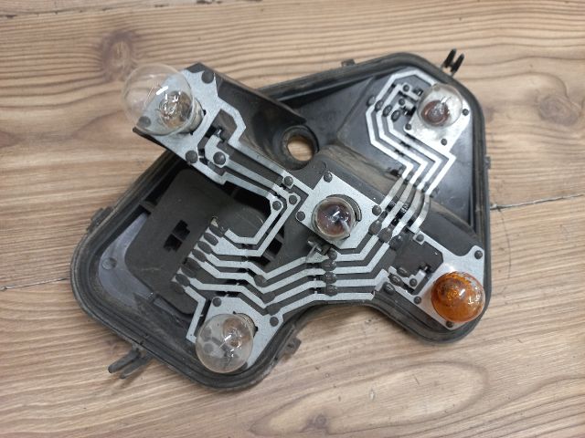 bontott FIAT STILO Jobb Hátsó Lámpa Foglalat