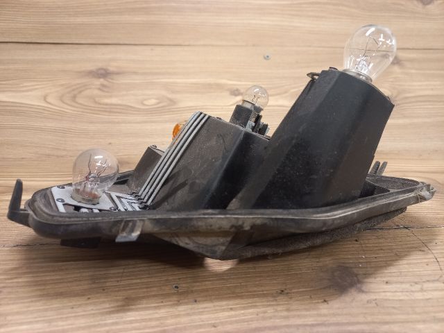 bontott FIAT STILO Jobb Hátsó Lámpa Foglalat