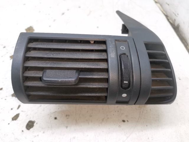 bontott FIAT STILO Jobb Szellőző