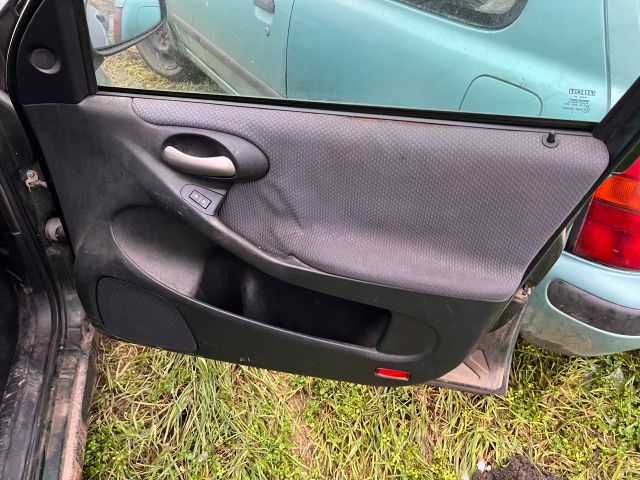 bontott FIAT STILO Kézifék Kar