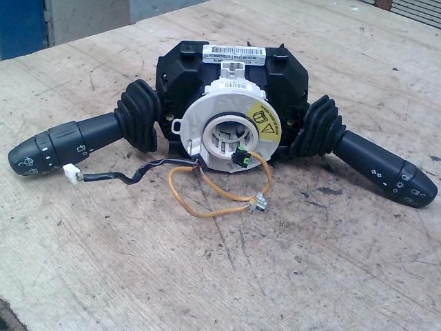 bontott FIAT STILO Komplett Kormánykapcsoló (Bajuszkapcsoló)