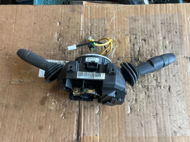 bontott FIAT STILO Komplett Kormánykapcsoló (Bajuszkapcsoló)