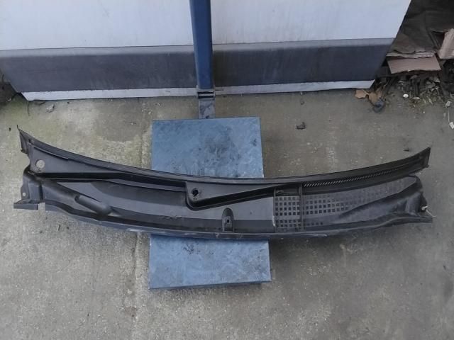 bontott FIAT STILO Levélrács