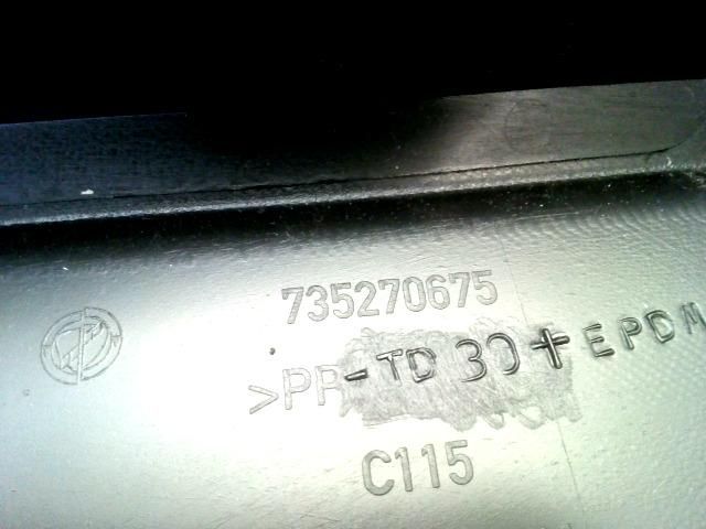 bontott FIAT STILO Levélrács