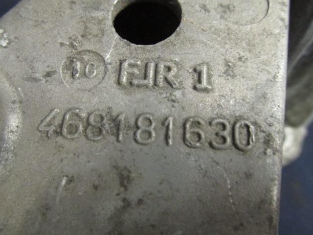 bontott FIAT STILO Motor Tartó Bak (Fém)