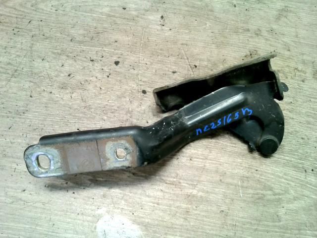 bontott FIAT STILO Motorháztető Bal Zsanér